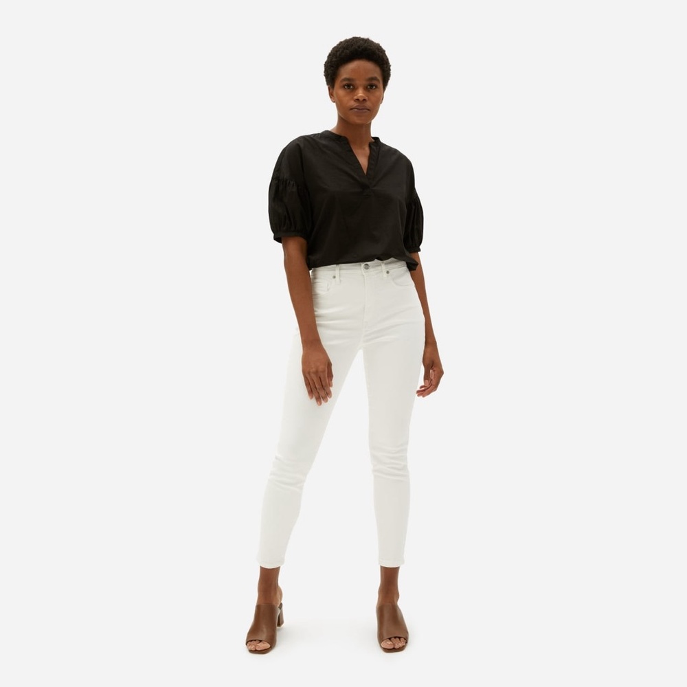 Everlane Authentic Stretch High-Rise Skinny Jeans in White, 26 Ankle